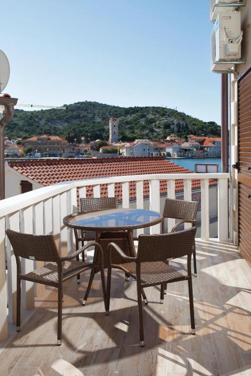 Apartments Tisno - Villa Mare Oda fotoğraf