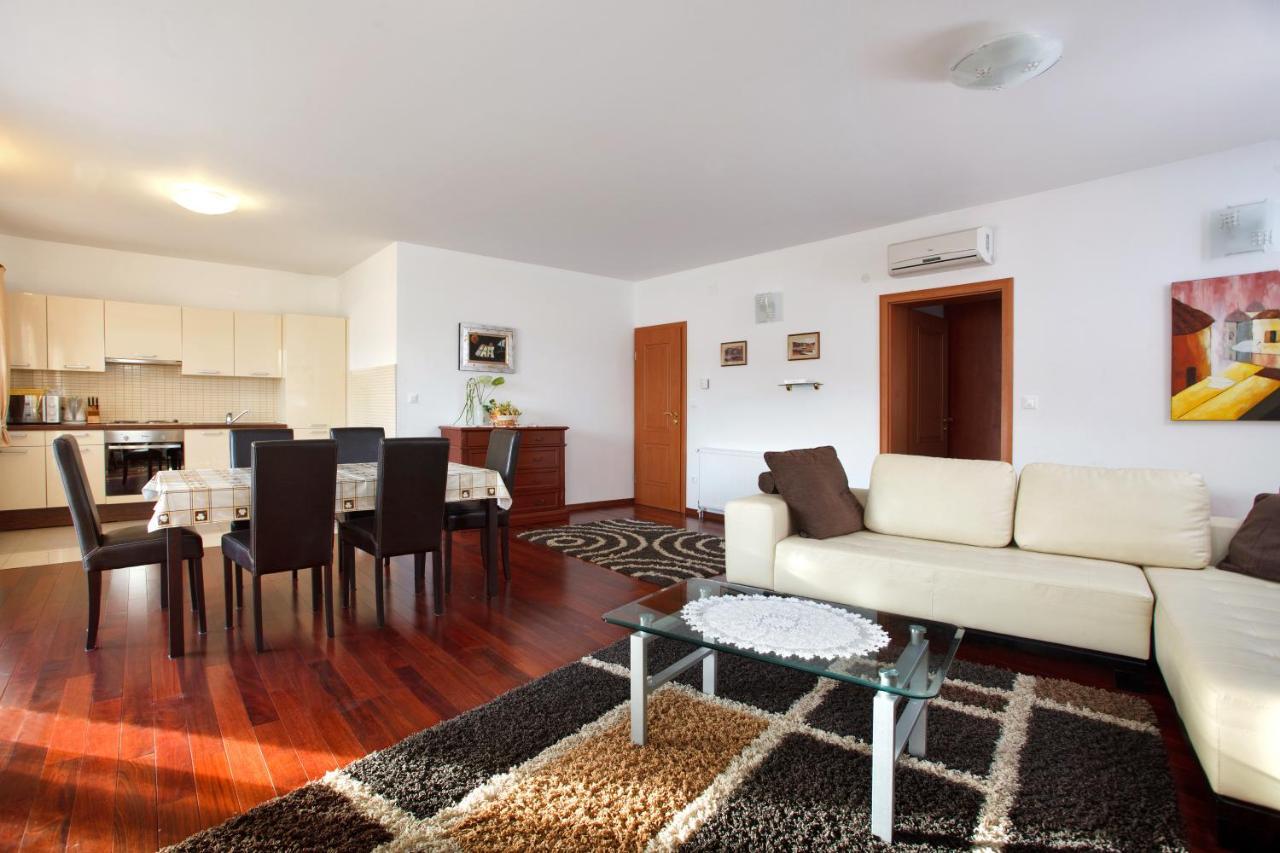 Apartments Tisno - Villa Mare Oda fotoğraf